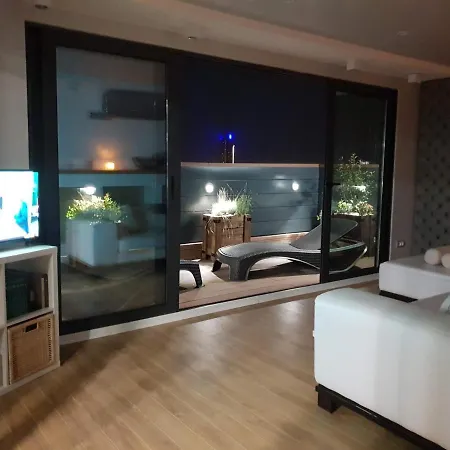 Penthouse Lux شقة *