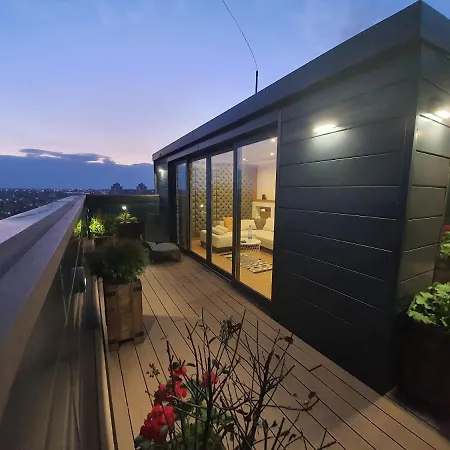 Penthouse Lux * Belgrád